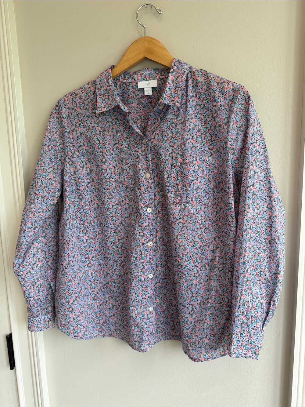 J. Jill Floral long sleeve top
100% Cotton